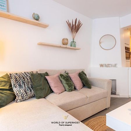 Spacious Apartment Closeby The Sea Up To 6 People! Oostende Exteriör bild